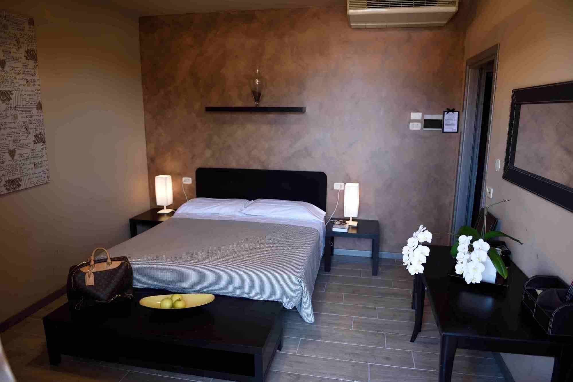 Hotel Residenza Alighieri Μπαρντολίνο Εξωτερικό φωτογραφία