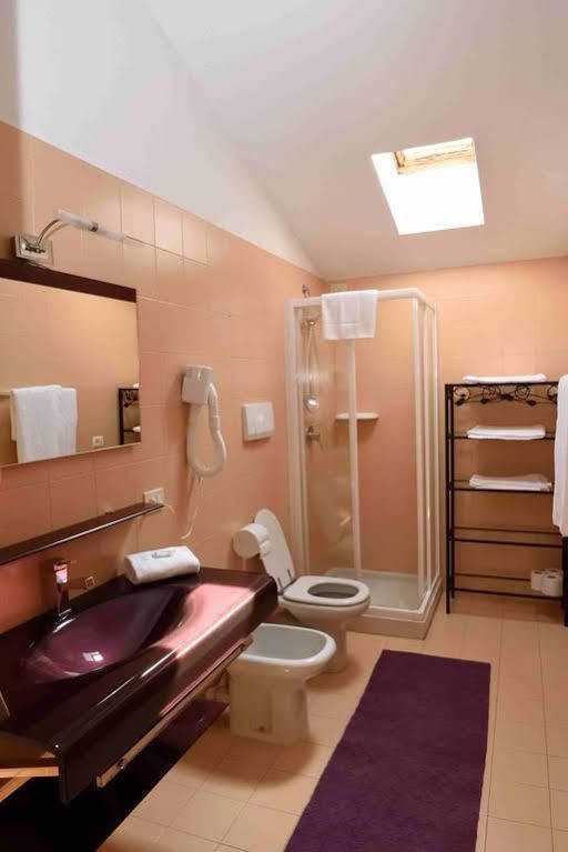 Hotel Residenza Alighieri Μπαρντολίνο Εξωτερικό φωτογραφία